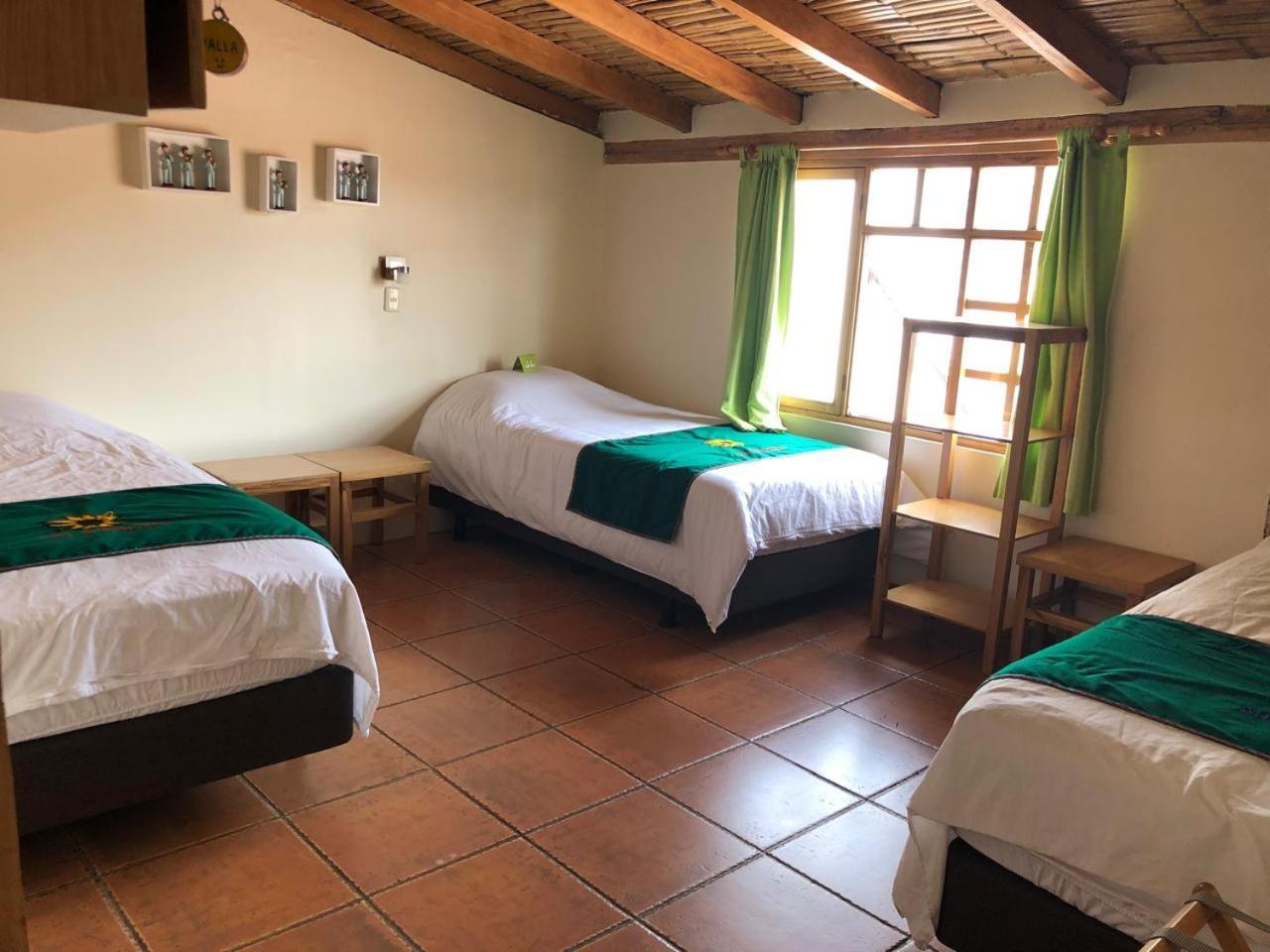 Inti Sisa Art Guesthouse Guamote 외부 사진